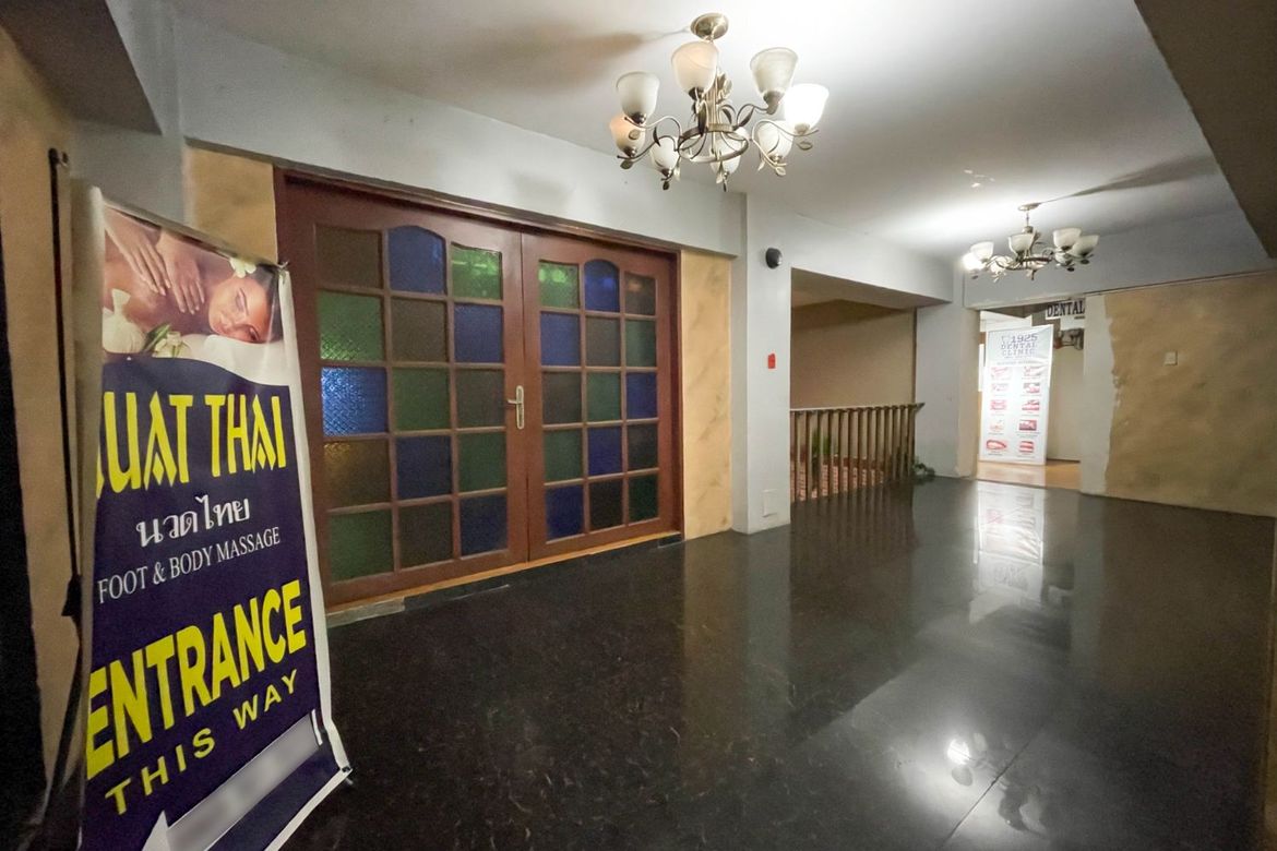 Shophouse for Sale in Ermita, Manila, Metro Manila near LRT-1 United Nations – photo 6