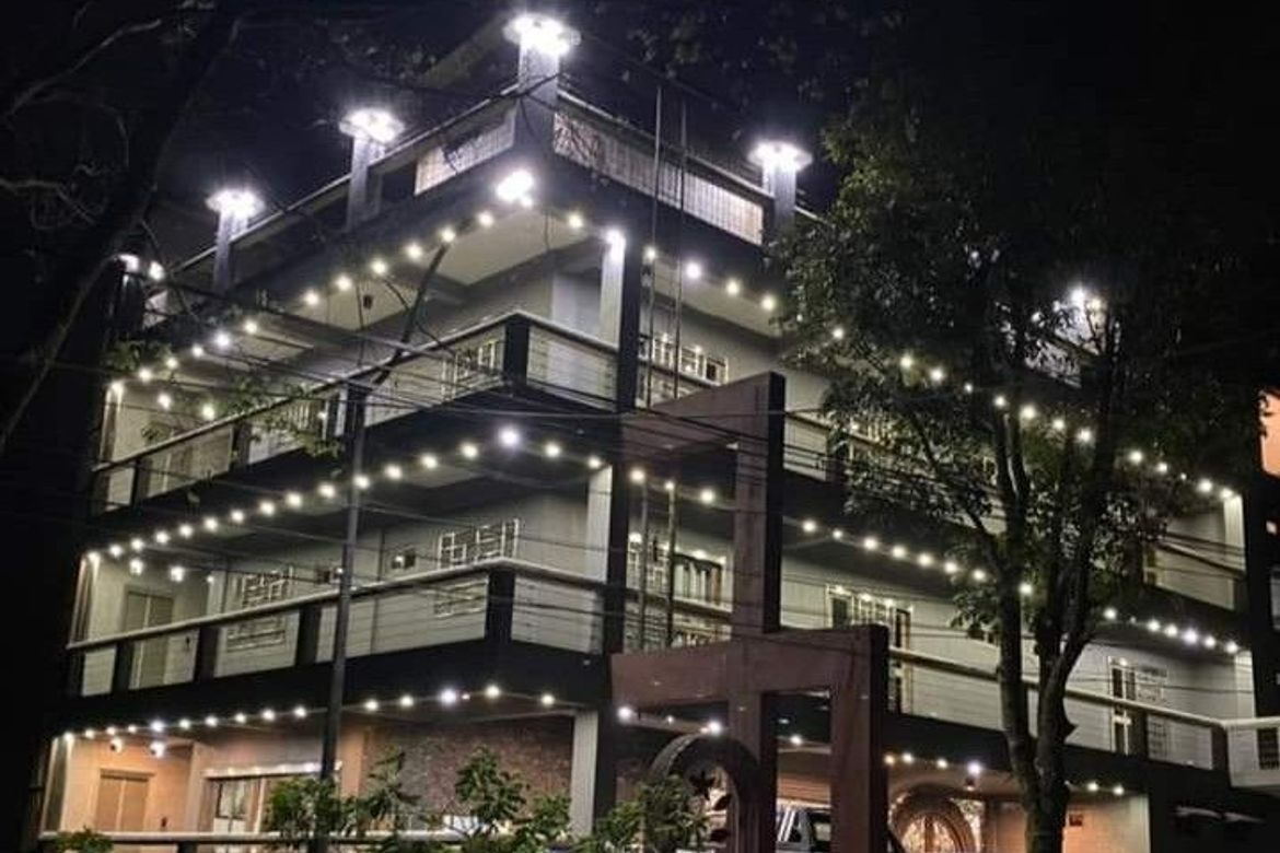 Shophouse for Sale in Iruhin South, Tagaytay, Cavite