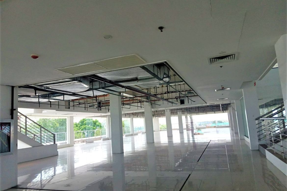 Shophouse for Sale in Lingunan, Valenzuela, Metro Manila – photo 5