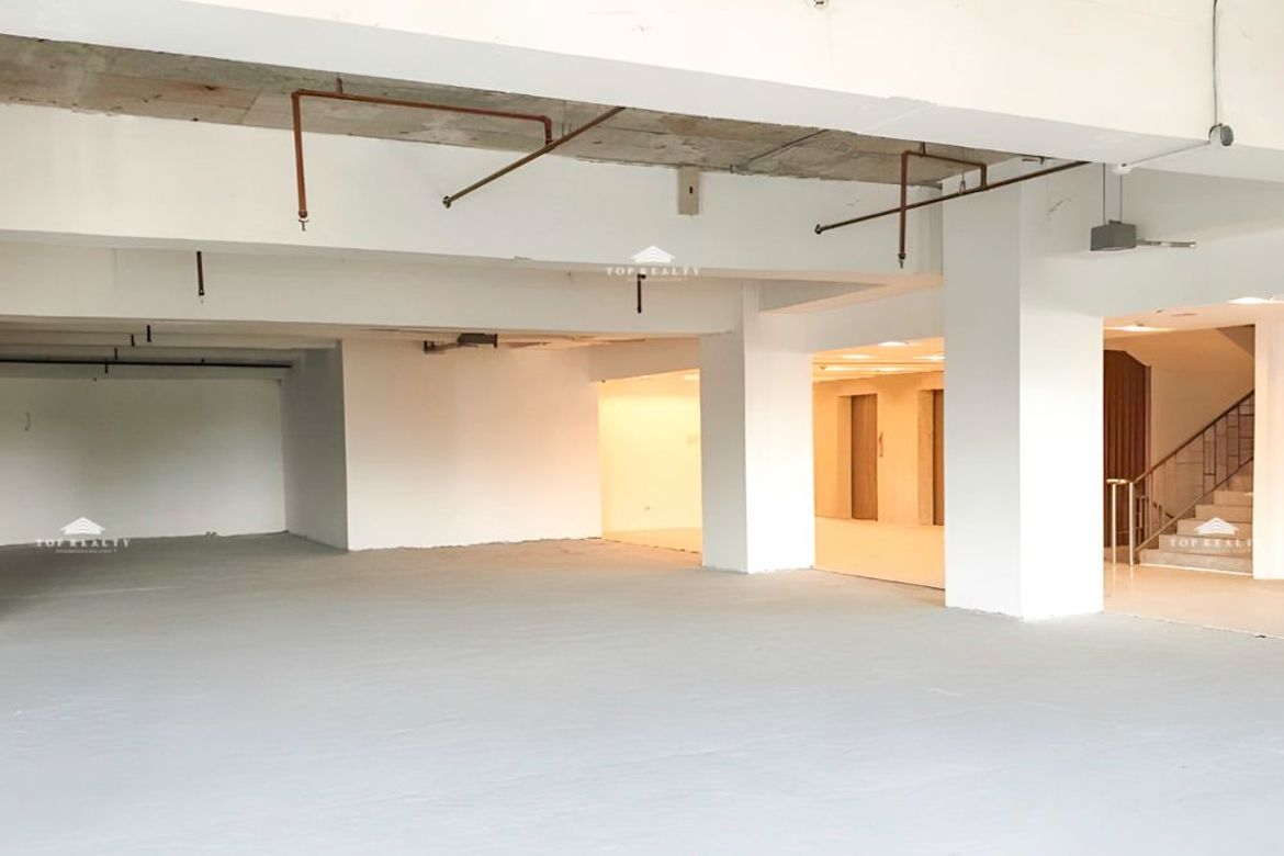 Shophouse for Sale in Loyola Heights, Quezon City, Metro Manila – photo 3