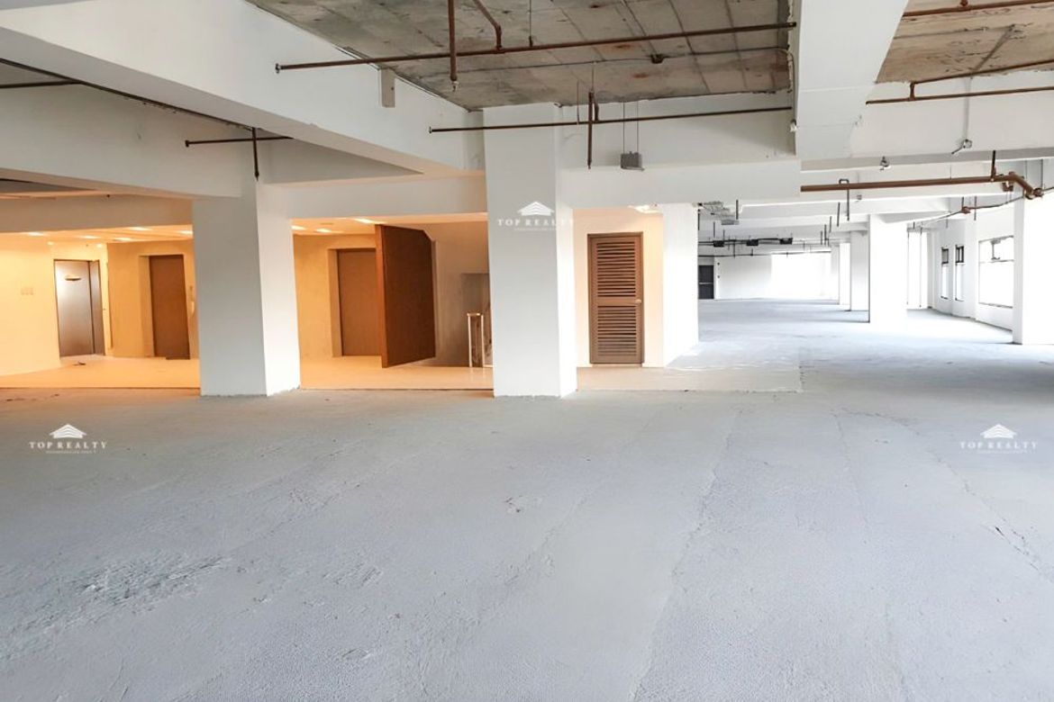Shophouse for Sale in Loyola Heights, Quezon City, Metro Manila – photo 4