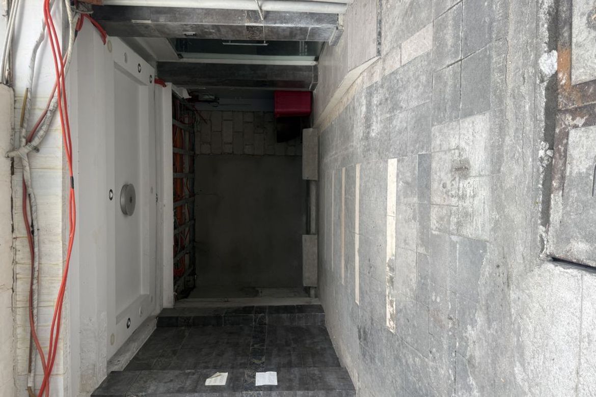 Shophouse for Sale in Makati, Metro Manila – photo 8