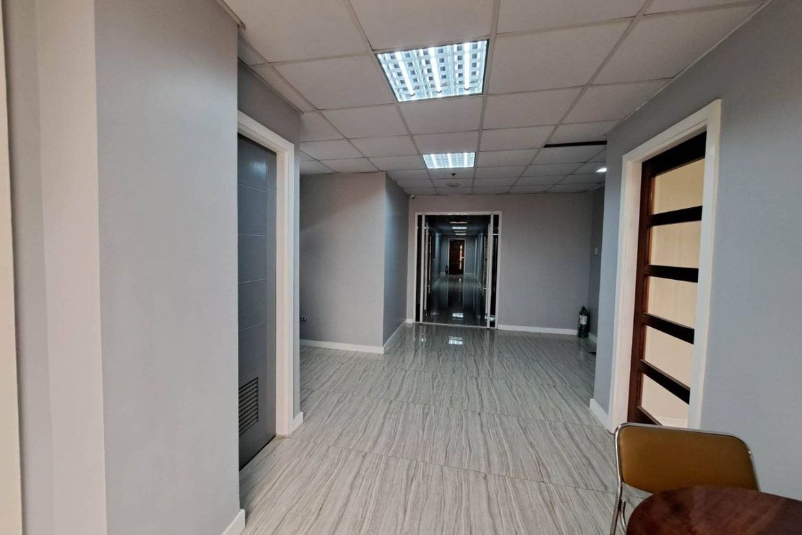 Shophouse for Sale in Malamig, Mandaluyong, Metro Manila near MRT-3 Boni – photo 7