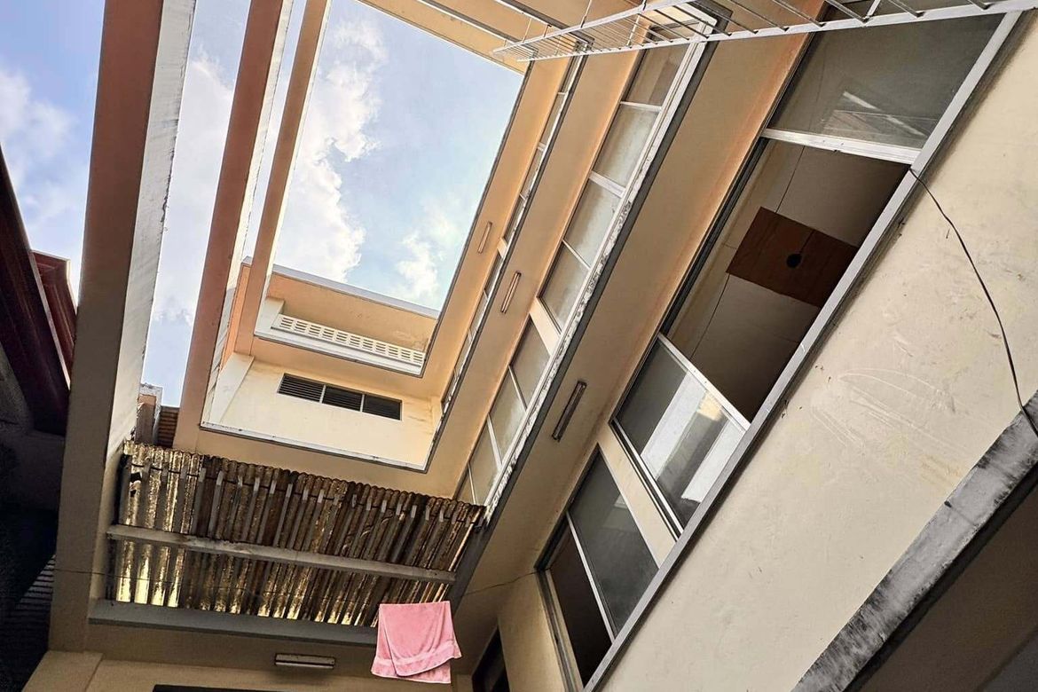 Shophouse for Sale in Malate, Manila, Metro Manila near LRT-1 Vito Cruz – photo 6