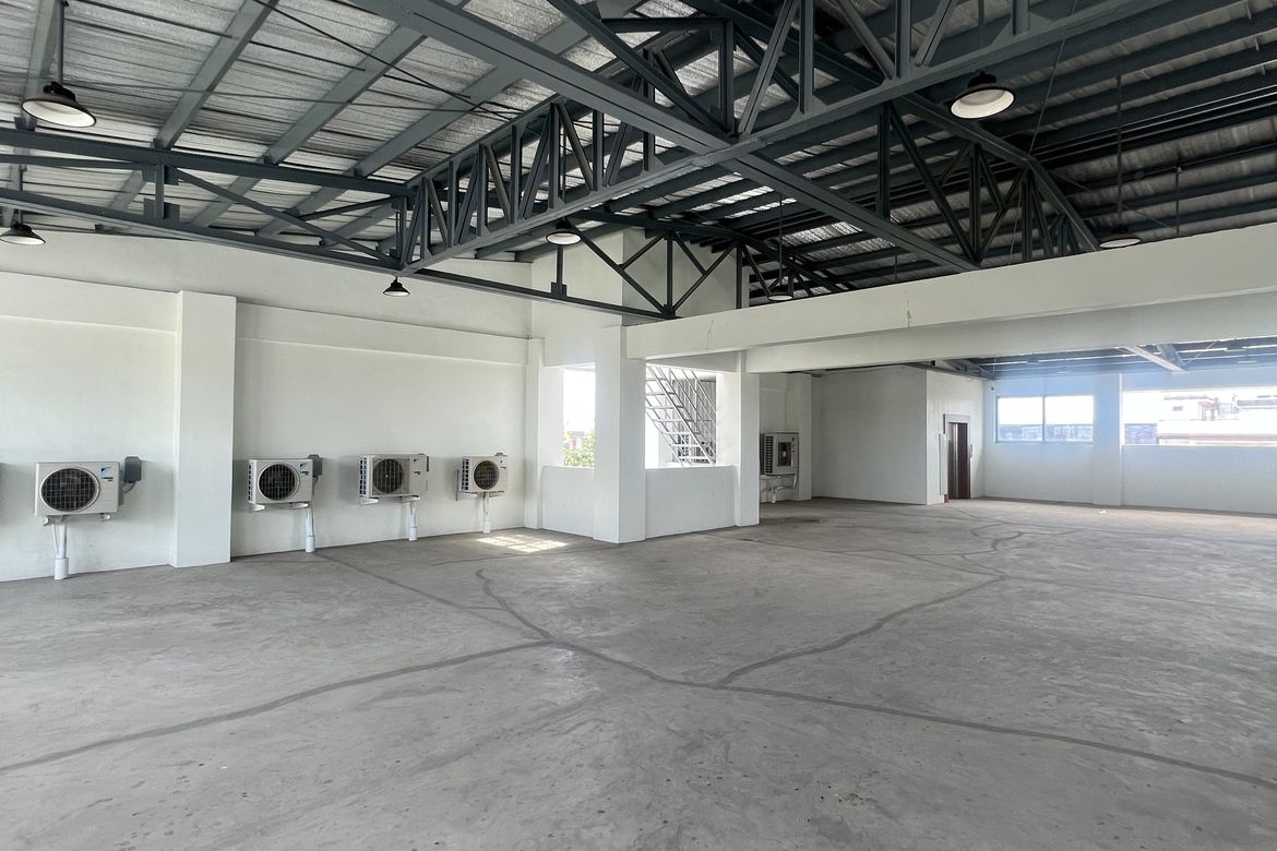 Shophouse for Sale in Manuyo Dos, Las Piñas, Metro Manila – photo 2