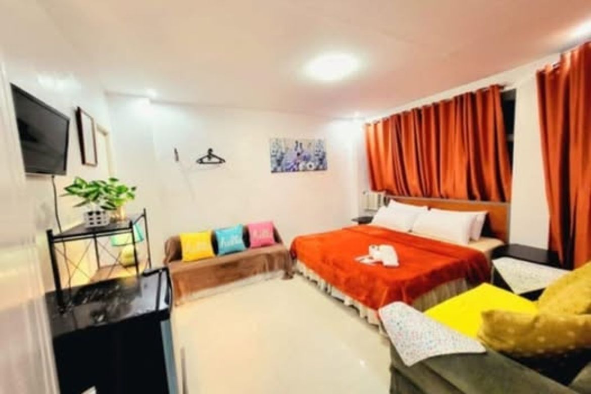 Shophouse for Sale in Marulas, Kawit, Cavite – photo 2