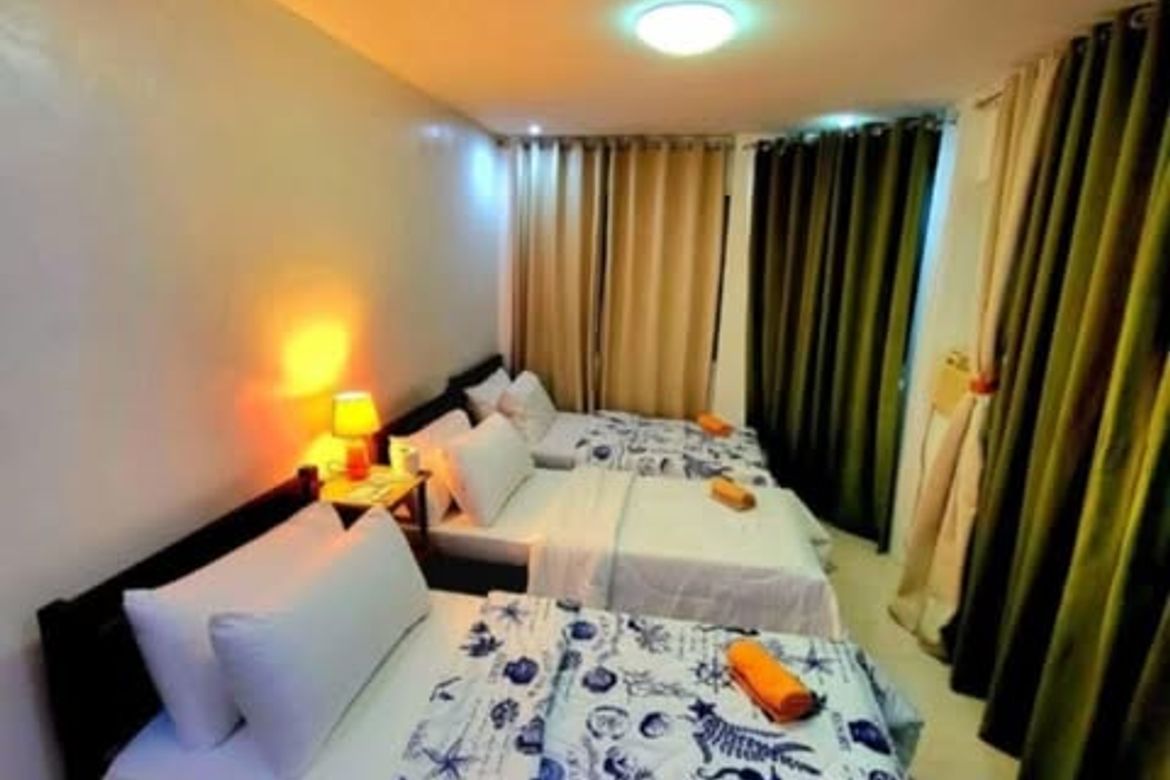 Shophouse for Sale in Marulas, Kawit, Cavite – photo 3