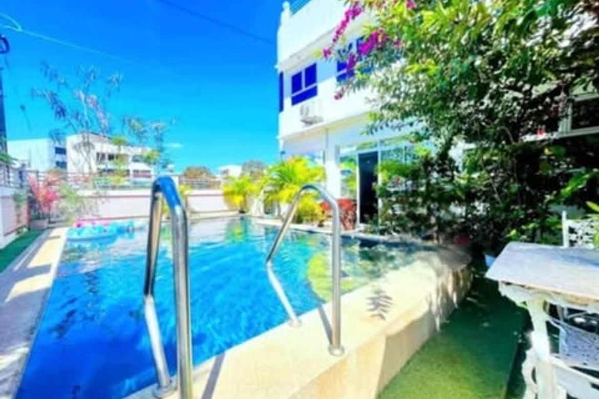 Shophouse for Sale in Marulas, Kawit, Cavite – photo 4