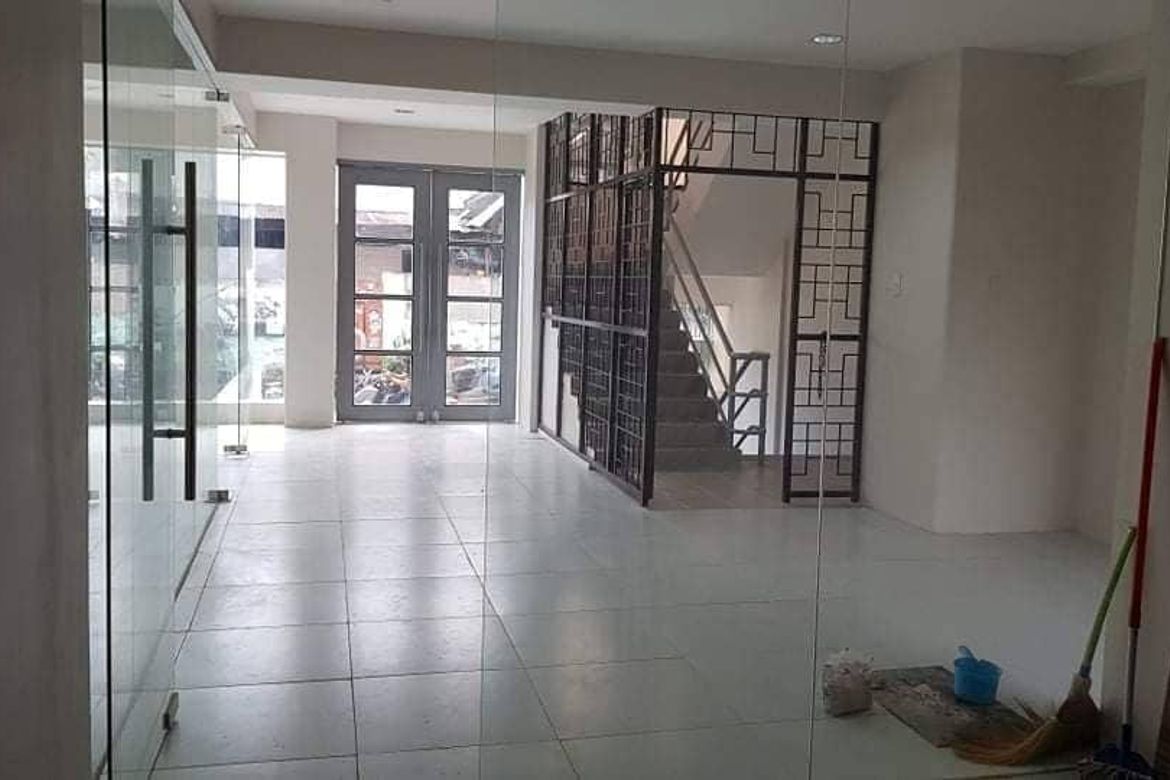 Shophouse for Sale in Onse, San Juan, Metro Manila