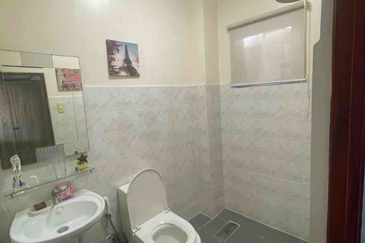 Shophouse for Sale in Palanan, Makati, Metro Manila – photo 5