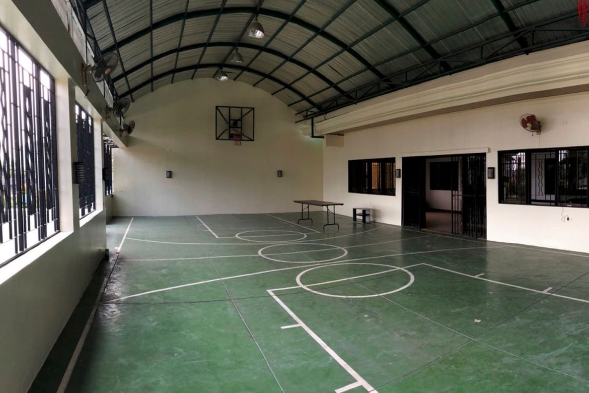 Shophouse for Sale in Pinyahan, Quezon City, Metro Manila near MRT-3 Kamuning – photo 7