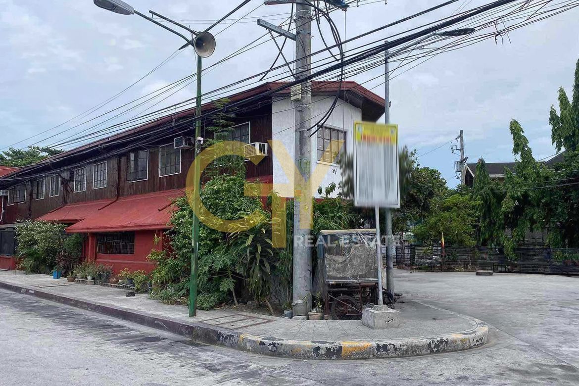 Shophouse for Sale in Pio Del Pilar, Makati, Metro Manila