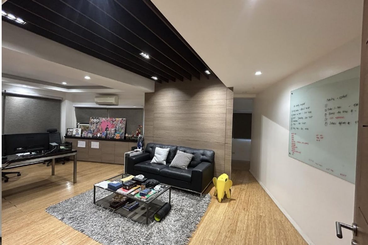 Shophouse for Sale in Pio Del Pilar, Makati, Metro Manila – photo 4