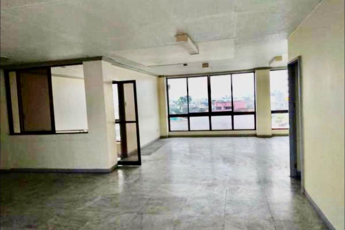 Shophouse for Sale in Plainview, Mandaluyong, Metro Manila near MRT-3 Boni – photo 2