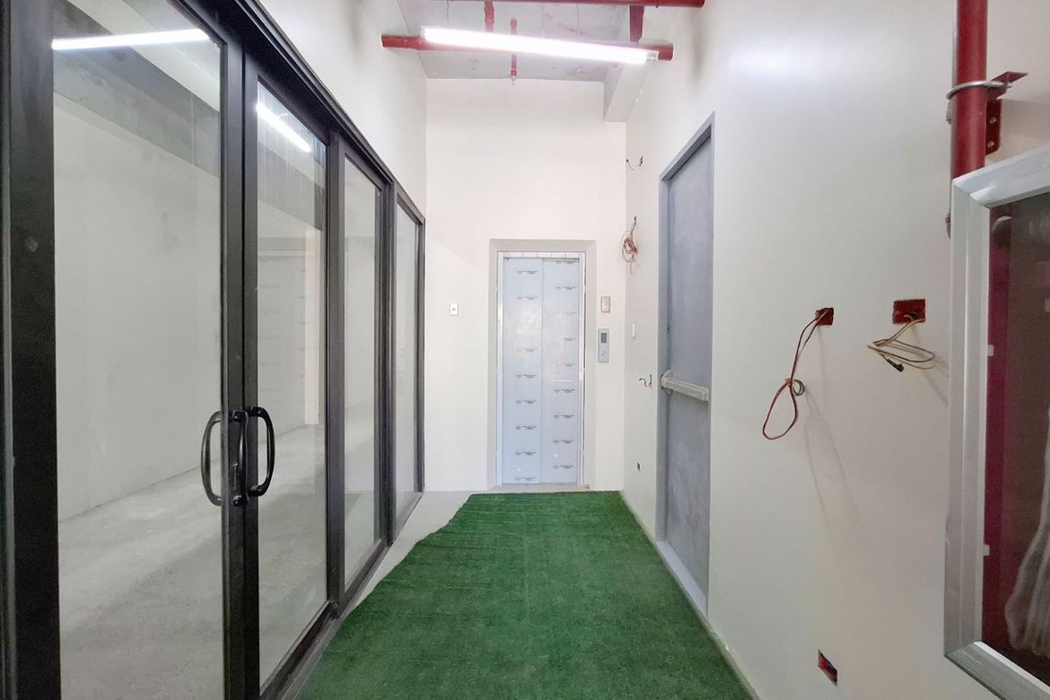 Shophouse for Sale in Plainview, Mandaluyong, Metro Manila near MRT-3 Boni – photo 6