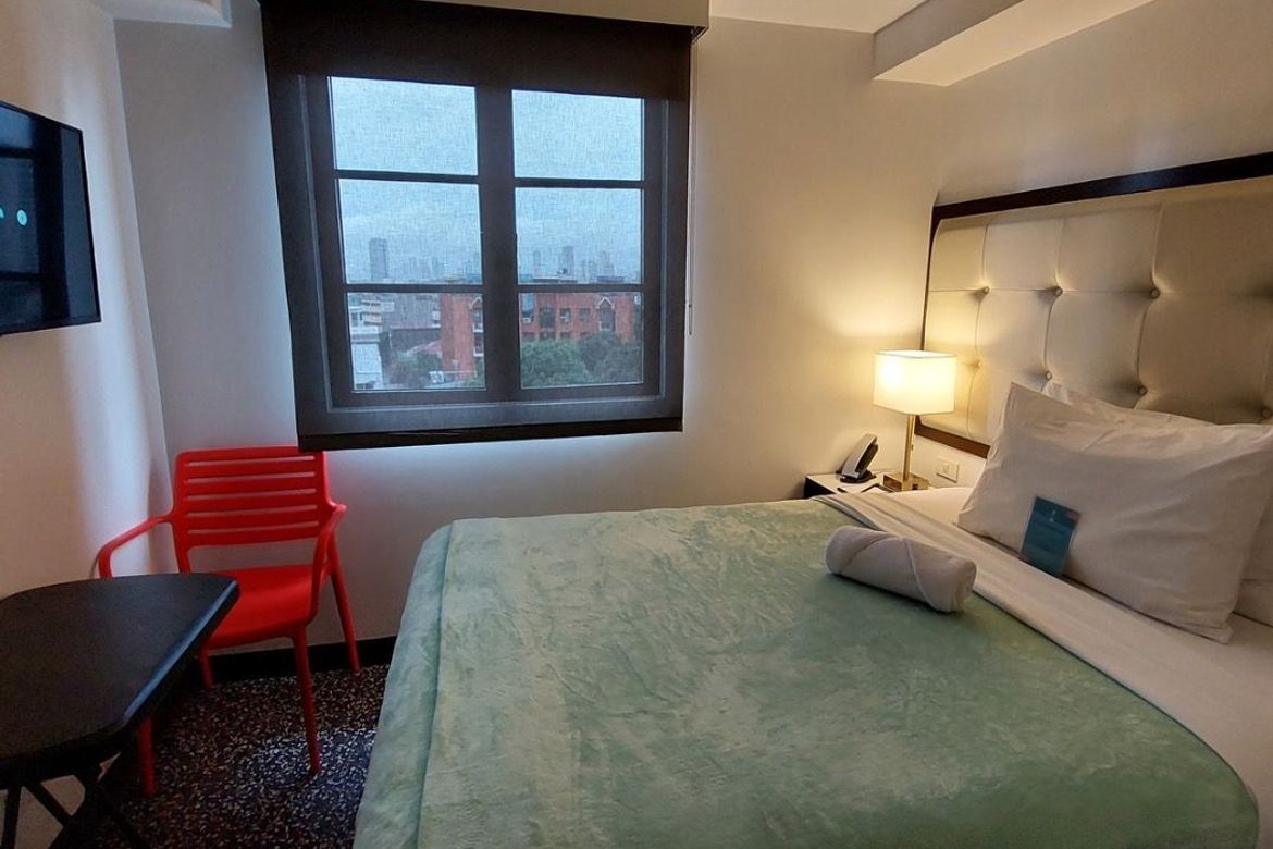 Shophouse for Sale in Poblacion, Makati, Metro Manila – photo 2