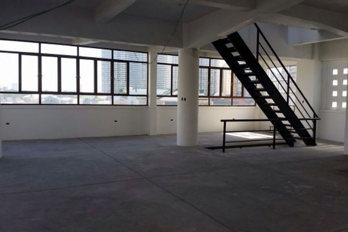 Shophouse for Sale in Poblacion, Makati, Metro Manila – photo 3