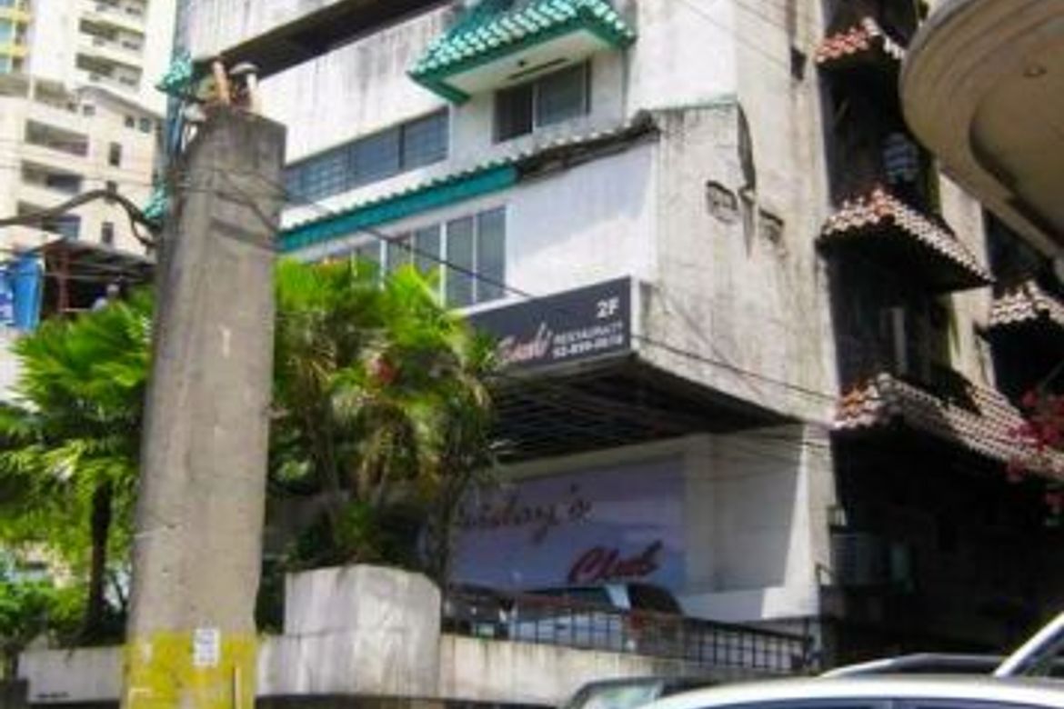 Shophouse for Sale in Poblacion, Makati, Metro Manila