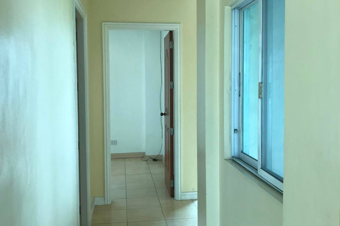 Shophouse for Sale in Poblacion, Mandaluyong, Metro Manila – photo 4