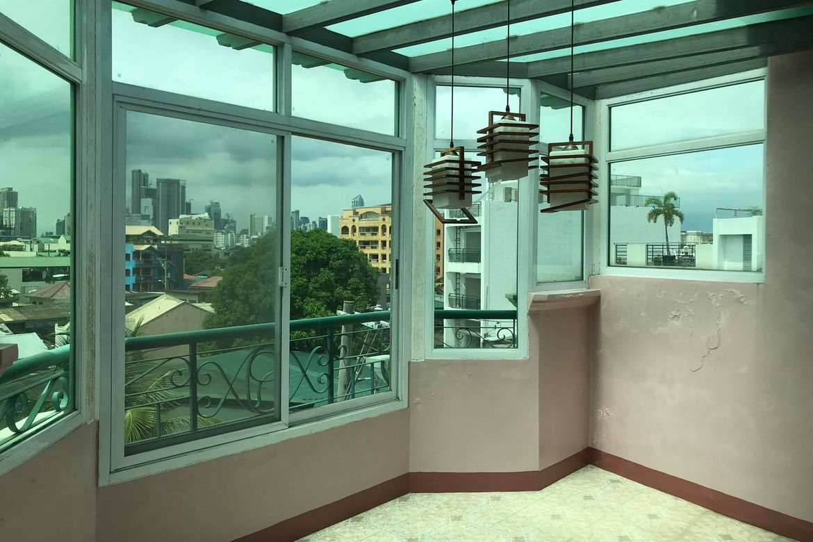 Shophouse for Sale in Poblacion, Mandaluyong, Metro Manila – photo 7