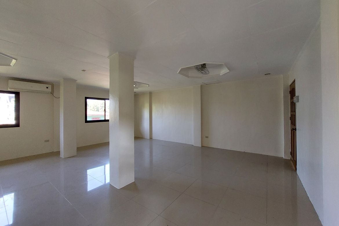 Shophouse for Sale in San Cornelio, Caba, La Union – photo 7