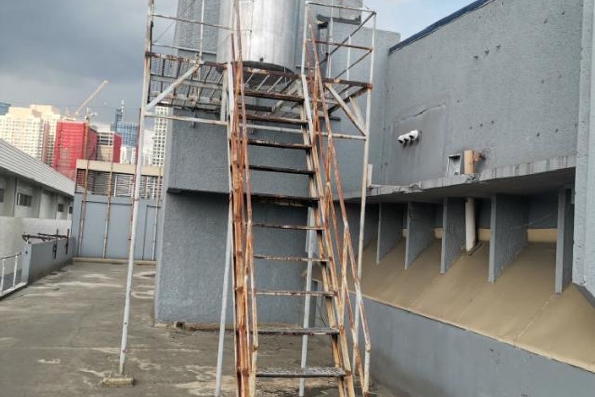 Shophouse for Sale in San Isidro, Makati, Metro Manila – photo 4