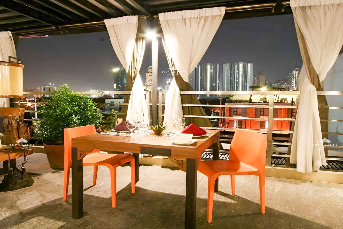 Shophouse for Sale in Santa Cruz, Makati, Metro Manila – photo 4