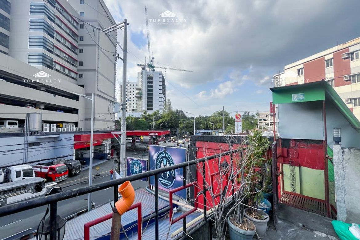 Shophouse for Sale in Santa Cruz, Manila, Metro Manila near LRT-1 Tayuman – photo 5
