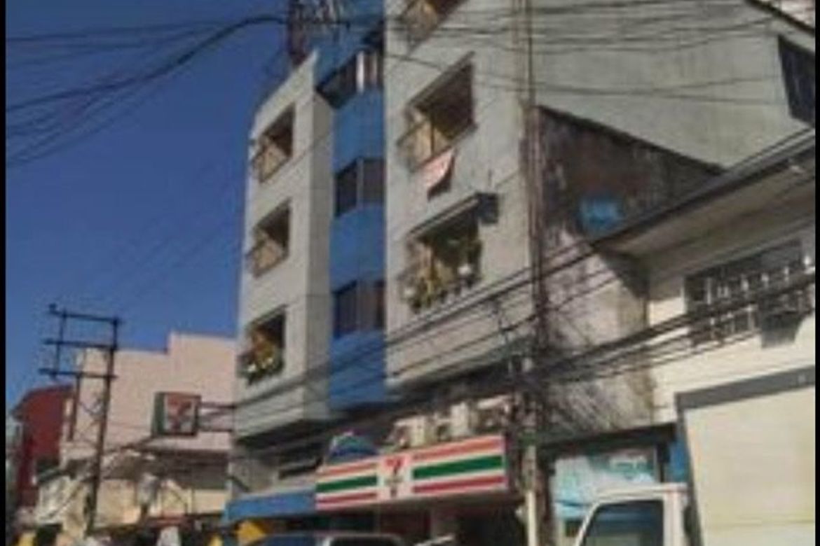 Shophouse for Sale in Santo Domingo, Cainta, Rizal