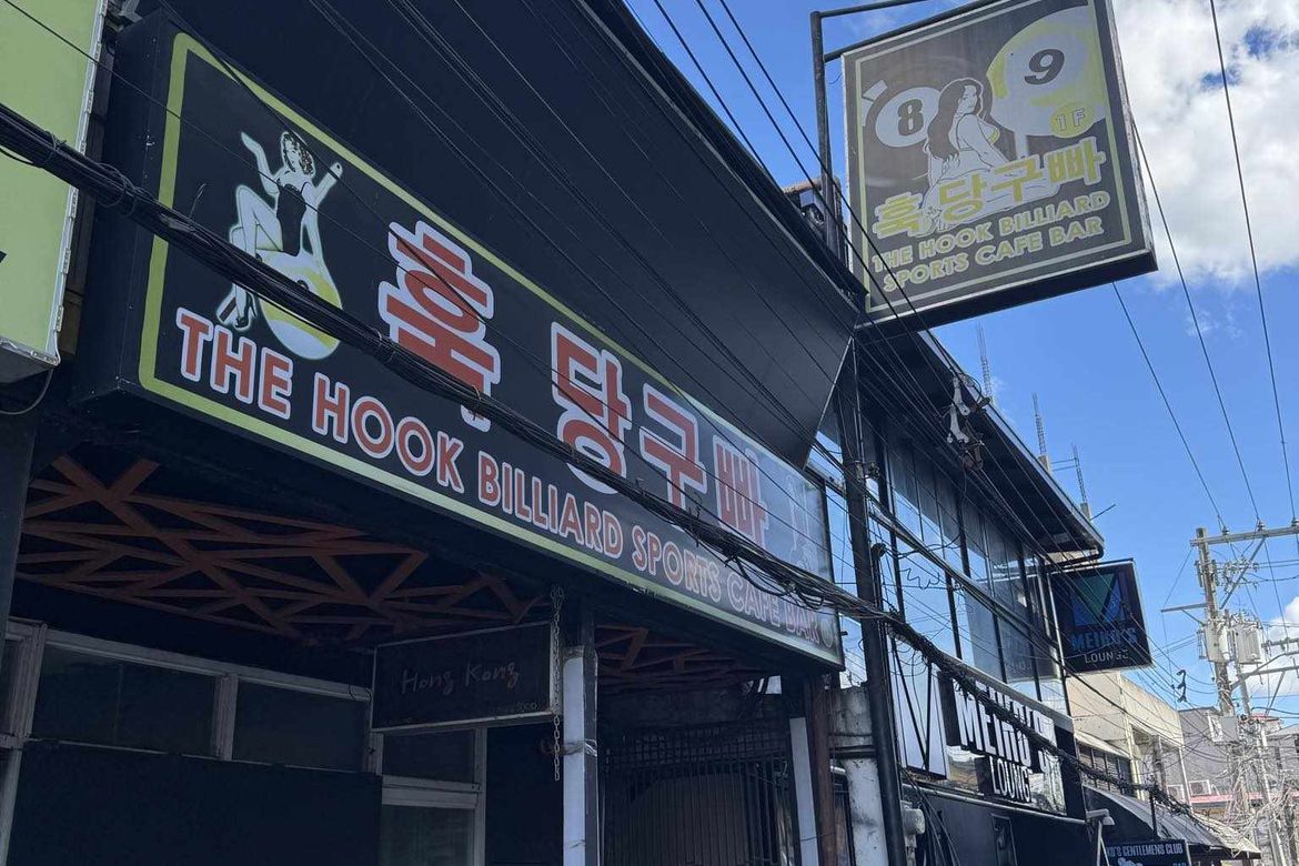 Shophouse for Sale in Sapalibutad, Angeles, Pampanga