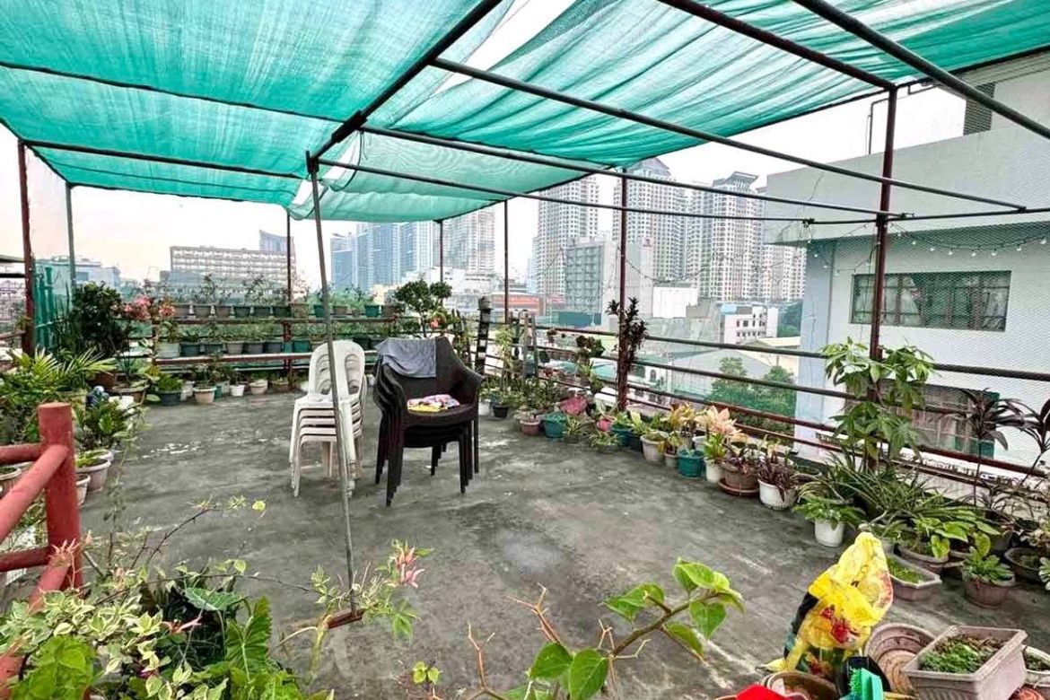 Shophouse for Sale in Socorro, Quezon City, Metro Manila near LRT-2 Araneta Center-Cubao – photo 2