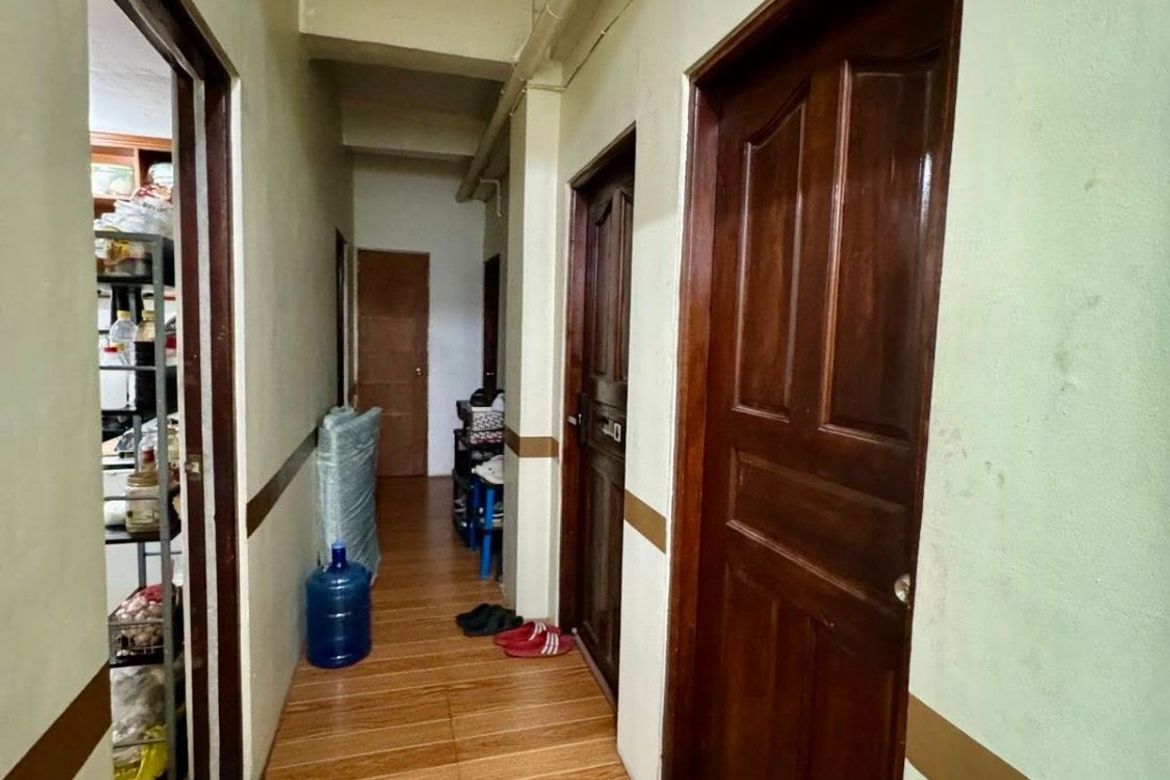 Shophouse for Sale in Socorro, Quezon City, Metro Manila near LRT-2 Araneta Center-Cubao – photo 3