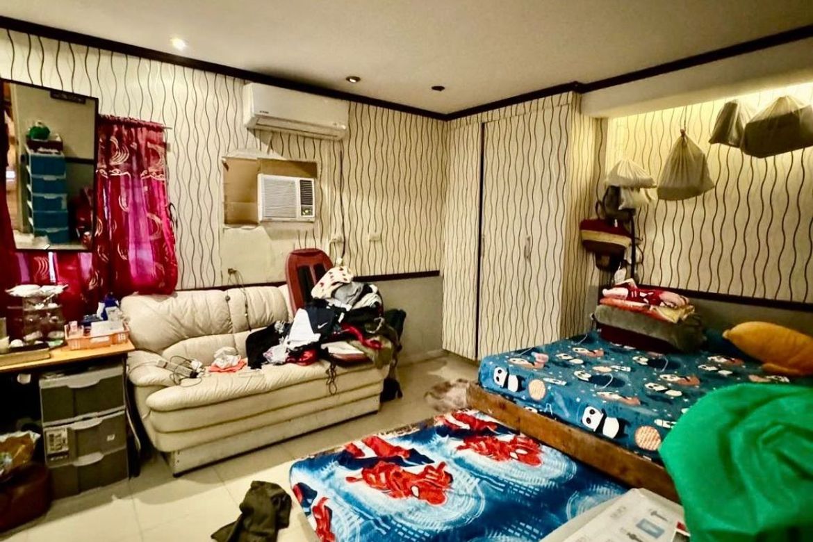 Shophouse for Sale in Socorro, Quezon City, Metro Manila near LRT-2 Araneta Center-Cubao – photo 5