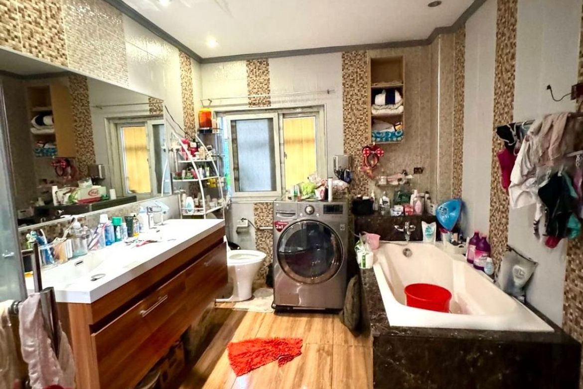 Shophouse for Sale in Socorro, Quezon City, Metro Manila near LRT-2 Araneta Center-Cubao – photo 6