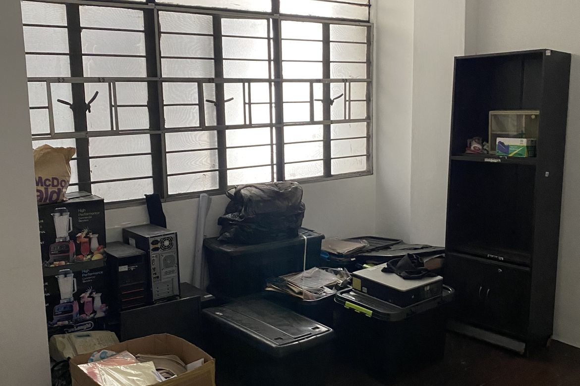 Shophouse for Sale in South Triangle, Quezon City, Metro Manila near MRT-3 Quezon Avenue – photo 3