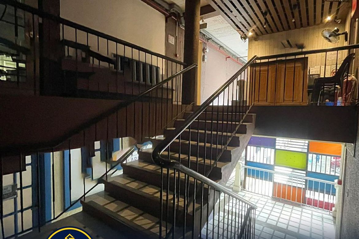 Shophouse for Sale in South Triangle, Quezon City, Metro Manila – photo 6