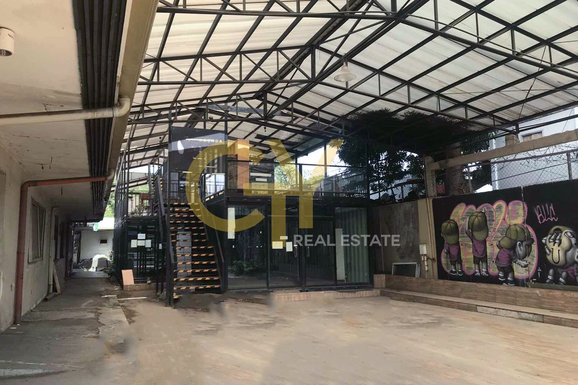 Shophouse for Sale in Sun Valley, Parañaque, Metro Manila