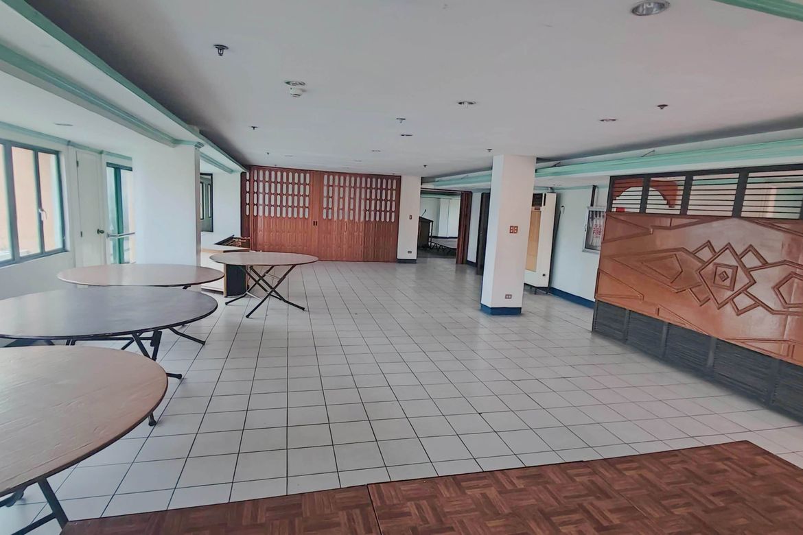 Shophouse for Sale in Villamonte, Bacolod, Negros Occidental – photo 8