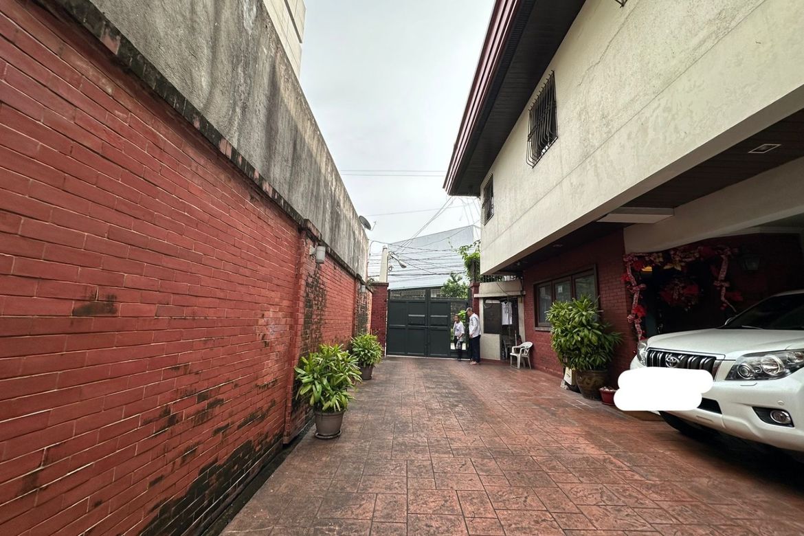 Townhouse for Sale in Addition Hills, Mandaluyong, Metro Manila – photo 7