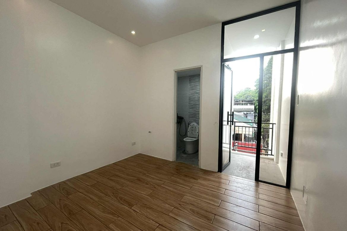 Townhouse for Sale in Barangay 185, Caloocan, Metro Manila – photo 2