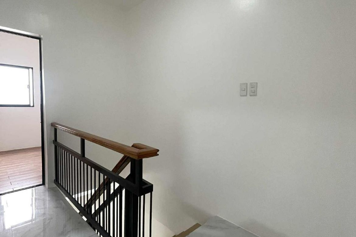 Townhouse for Sale in Barangay 185, Caloocan, Metro Manila – photo 3