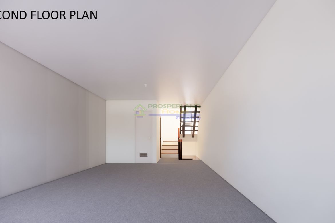 Townhouse for Sale in Calubcob, Naic, Cavite – photo 2