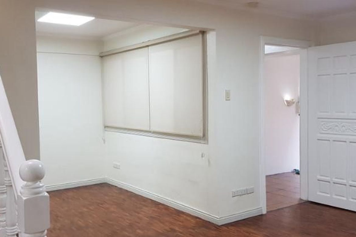 Townhouse for Sale in Guadalupe Viejo, Makati, Metro Manila near MRT-3 Guadalupe – photo 3