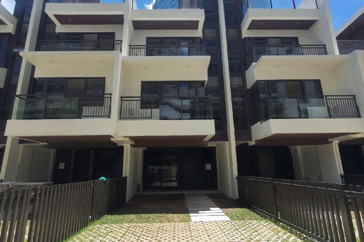 Townhouse for Sale in Hulo, Mandaluyong, Metro Manila