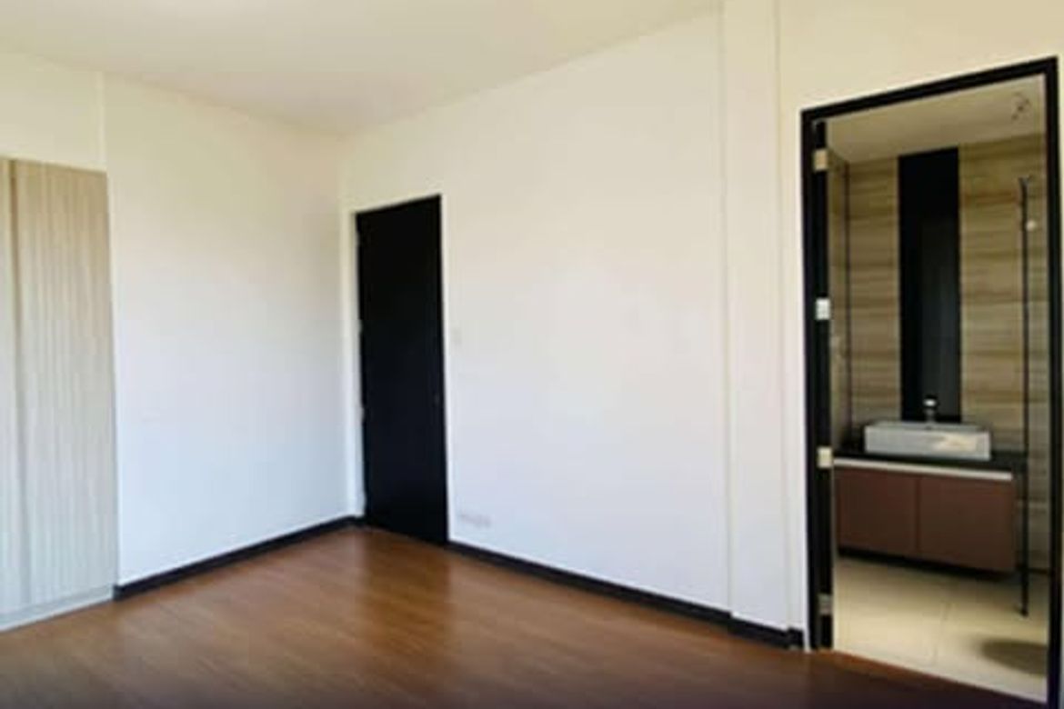 Townhouse for Sale in Little Baguio, San Juan, Metro Manila – photo 6