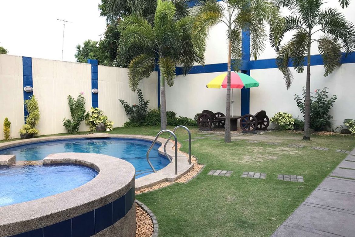 Townhouse for Sale in Malabanias, Angeles, Pampanga