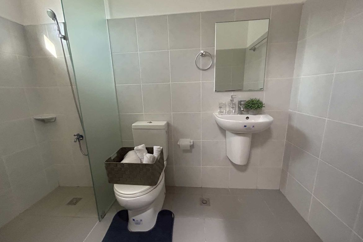 Townhouse for Sale in Manibaug Libutad, Porac, Pampanga – photo 4