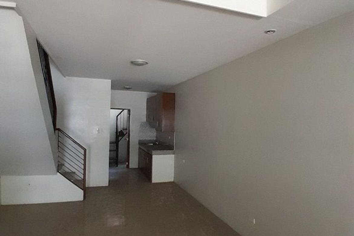 Townhouse for Sale in Pamplona Tres, Las Piñas, Metro Manila – photo 5