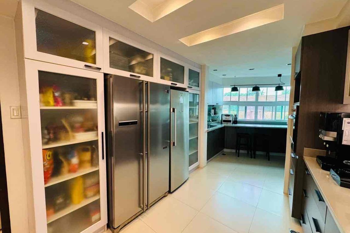 Townhouse for Sale in Pasadeña, San Juan, Metro Manila near LRT-2 Gilmore – photo 2
