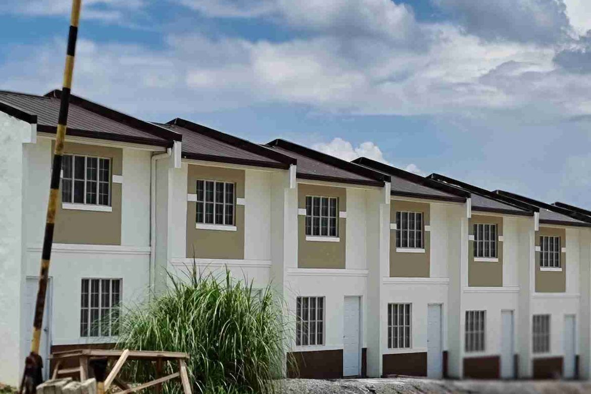 Townhouse for Sale in Poblacion, Teresa, Rizal – photo 4